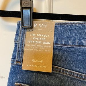 Brand new. No longer need